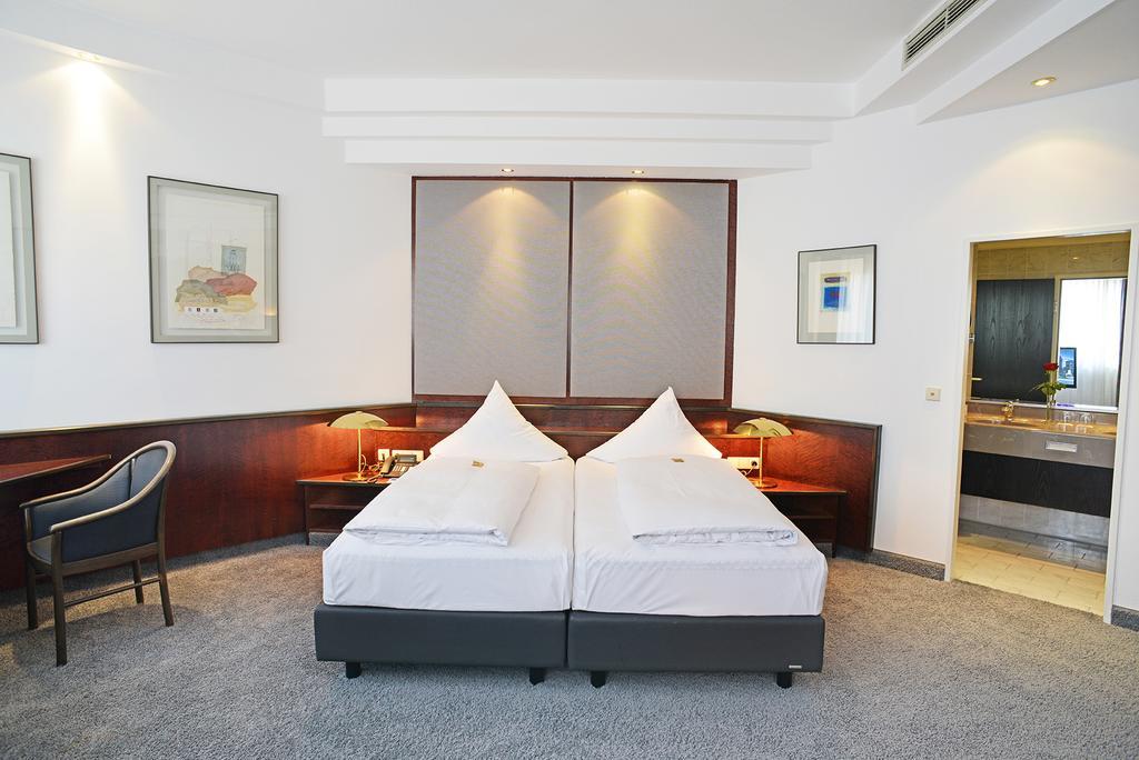 Messehotel Europe Hotel 4*