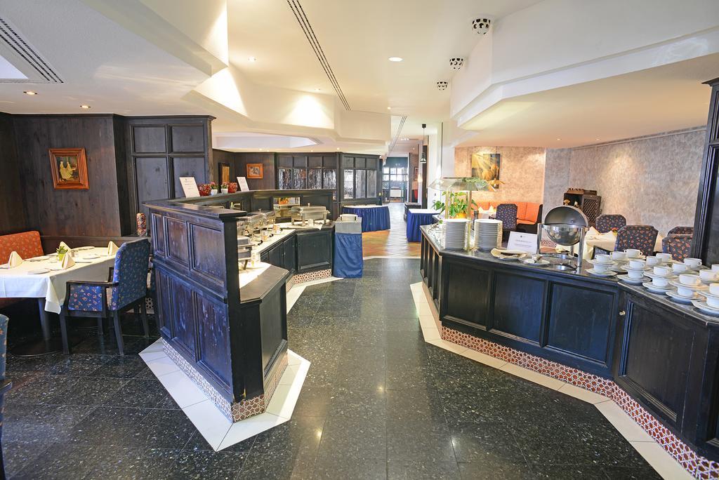 Messehotel Europe 4*