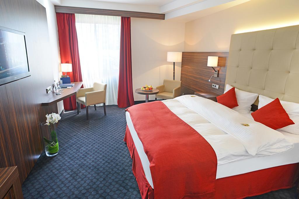 Messehotel Europe 4* Stuttgart